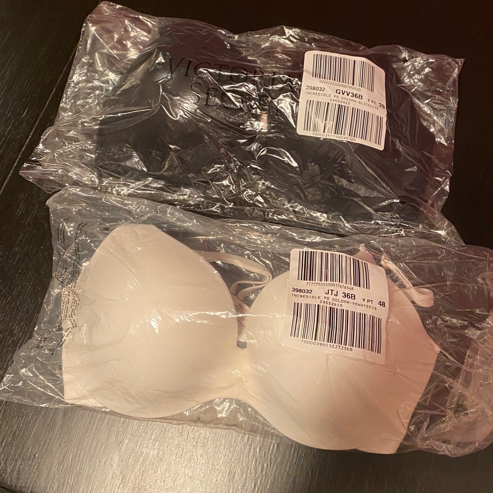Victoria Secret bra 36B NEW